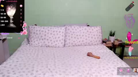 slutty asian-- online show from June 21, 5:44 am