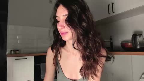 Elizabeth online show from March 28, 8:36 am