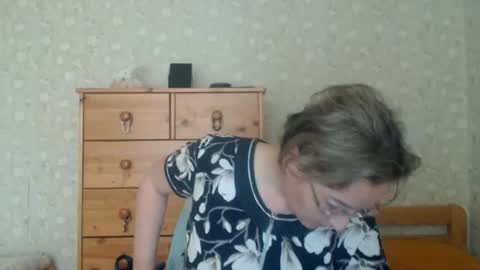 smart_rose online show from August 8, 2:36 pm