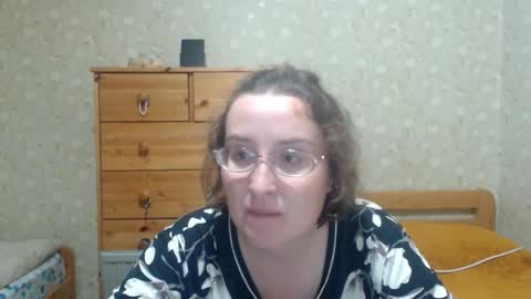 Snapshot of smart_rose chatting on September 16, 7:00 pm smart_rose online show from September 16, 7:00 pm