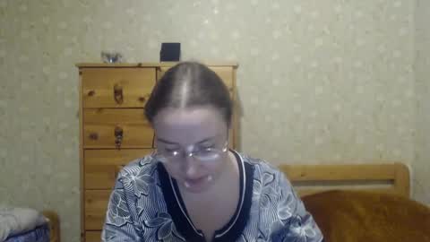 Snapshot of smart_rose chatting on February 9, 4:40 pm smart_rose online show from February 9, 4:40 pm