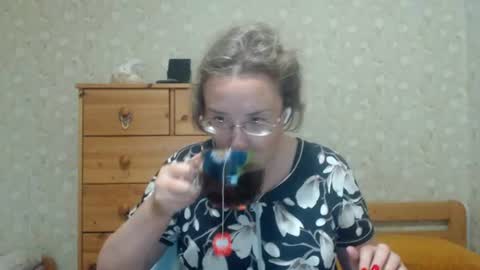 smart_rose online show from August 7, 1:40 pm