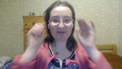 Snapshot of smart_rose chatting on February 12, 3:17 pm smart_rose online show from February 12, 3:17 pm