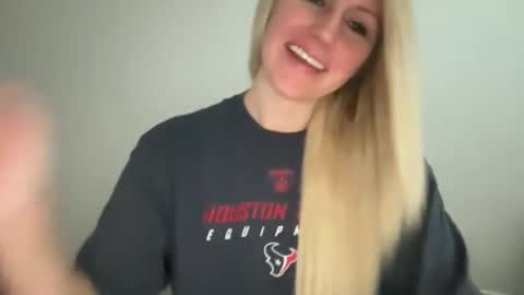 smexxii93 online show from February 4, 3:37 pm