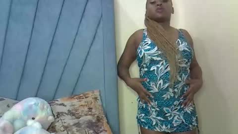 Snapshot of smiley_berry chatting on September 25, 10:29 pm smiley_berry online show from September 25, 10:29 pm