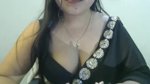 smiley online show from April 12, 1:03 pm