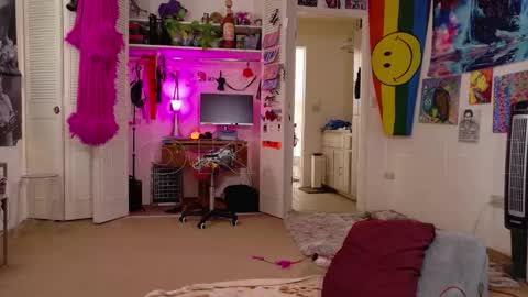 Big Dawg online show from December 15, 12:05 am