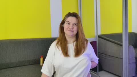 snowflakec online show from February 6, 9:40 pm