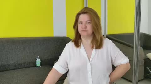 snowflakec online show from June 21, 8:13 pm
