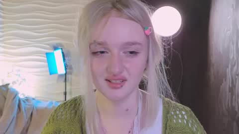 Ellie online show from May 7, 5:34 am