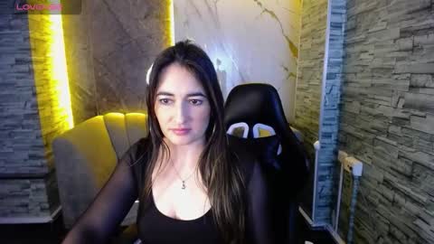 Snapshot of soffi_betacur_b chatting on October 11, 8:11 pm soffi_betacur_b online show from October 11, 8:11 pm