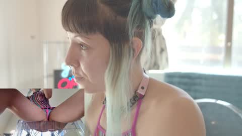 Sofi Mora online show from January 28, 3:57 pm