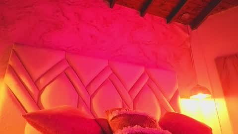 Sofi online show from November 24, 11:34 am