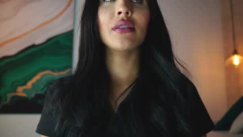 Sofi online show from April 10, 11:38 am