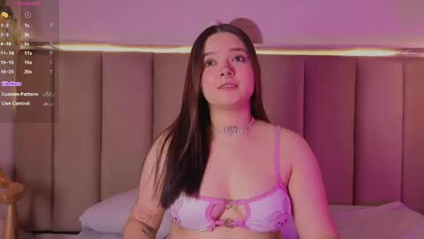 sofi_oaks online show from May 23, 9:13 pm