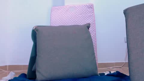 sofi rojas online show from February 19, 1:51 am