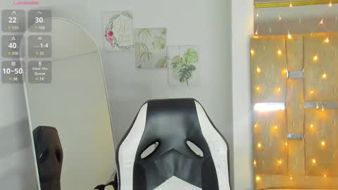 sofi smith online show from January 31, 8:33 pm