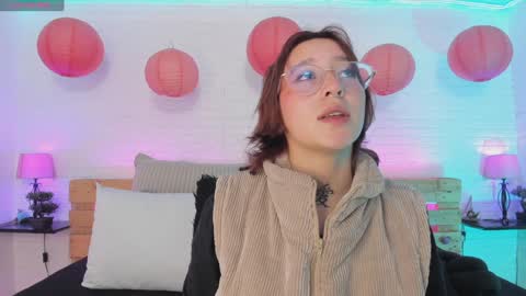 Snapshot of sofi_sp chatting on February 6, 11:31 am sofi_sp online show from February 6, 11:31 am