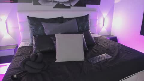 sofi_sp online show from October 24, 11:39 am