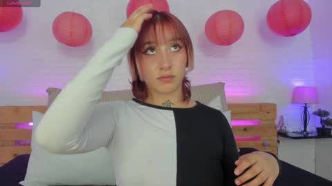 Snapshot of sofi_sp chatting on January 11, 11:34 am sofi_sp online show from January 11, 11:34 am