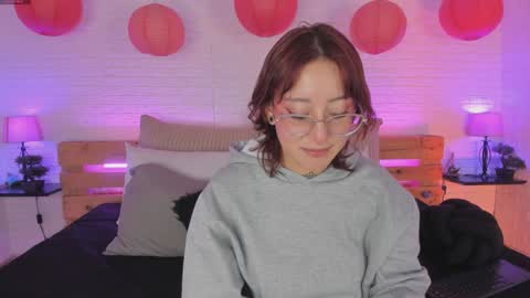 Snapshot of sofi_sp chatting on February 7, 11:34 am sofi_sp online show from February 7, 11:34 am