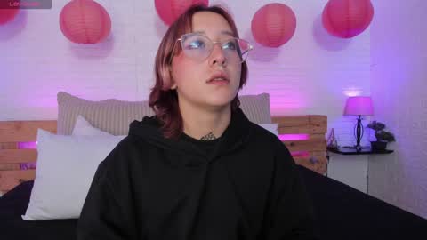 Snapshot of sofi_sp chatting on January 15, 11:32 am sofi_sp online show from January 15, 11:32 am