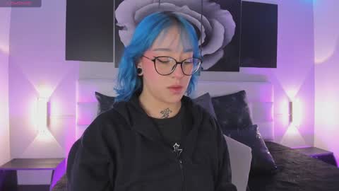 Snapshot of sofi_sp chatting on October 10, 11:48 am sofi_sp online show from October 10, 11:48 am
