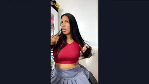 sofia vene  online show from May 20, 4:48 pm
