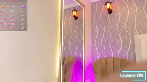 Snapshot of sofia_cleyton1 chatting on October 2, 12:32 pm online show from October 2, 12:32 pm