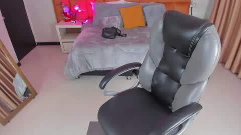 sofia_collen_ online show from November 28, 2:58 am