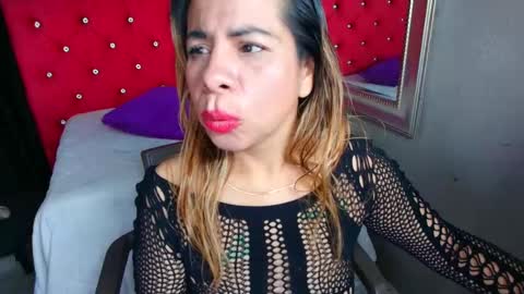 Snapshot of sofia_delrio chatting on September 23, 12:25 pm Miss Sofi online show from September 23, 12:25 pm