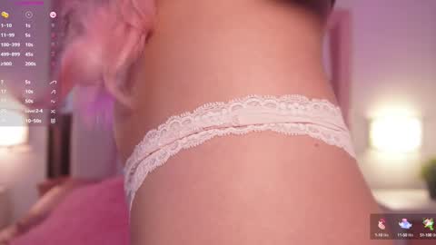 Snapshot of sofia_dream7 chatting on February 1, 11:32 am Sofi online show from February 1, 11:32 am