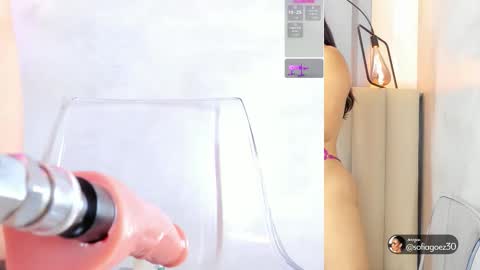 Snapshot of sofia_goez_ chatting on September 21, 11:42 am Sofia online show from September 21, 11:42 am