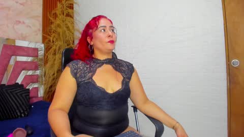 Snapshot of sofia_gutierrez__ chatting on February 6, 2:33 am sofia gutierrez online show from February 6, 2:33 am
