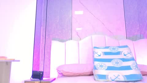 Sofia online show from February 5, 3:20 am