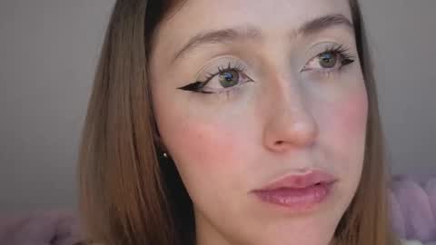 Snapshot of sofia_palacios_ chatting on October 7, 3:22 am online show from October 7, 3:22 am