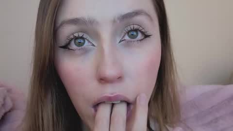 Snapshot of sofia_palacios_ chatting on September 26, 3:59 am online show from September 26, 3:59 am