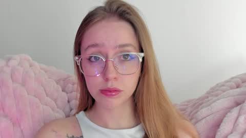 Snapshot of sofia_palacios_ chatting on February 4, 2:49 am online show from February 4, 2:49 am
