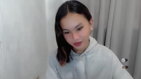 sofia_sweetheart18 online show from November 28, 1:08 am