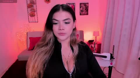 sofia_velvetx online show from July 23, 2:53 am