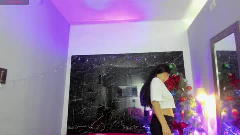 Snapshot of sofia_walke chatting on December 24, 11:17 am Sofia walke online show from December 24, 11:17 am