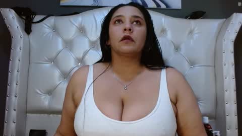 Sofia Walker3 online show from December 20, 1:33 pm