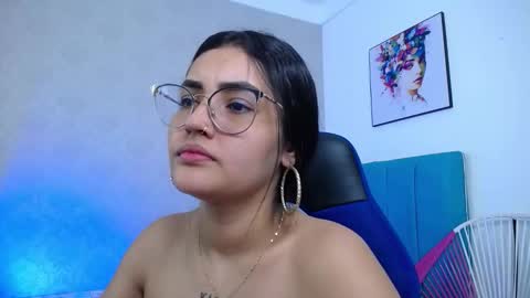 Sofia online show from November 22, 3:15 pm