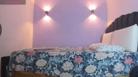 Sofia online show from January 4, 5:37 am