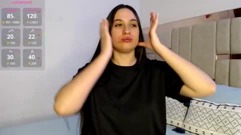 sofiaduque_26 online show from March 13, 10:22 pm