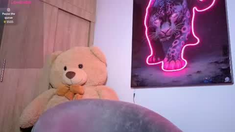 sofia online show from July 24, 2:31 am