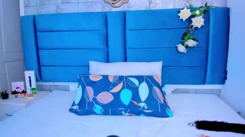 Snapshot of sofiamiiller chatting on March 7, 4:24 am Sofia Miller online show from March 7, 4:24 am
