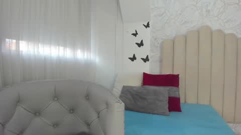 Snapshot of sofiarios04 chatting on January 11, 12:07 pm Sofia online show from January 11, 12:07 pm