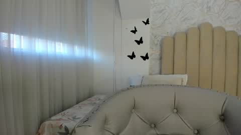 Snapshot of sofiarios04 chatting on December 28, 12:13 pm Sofia online show from December 28, 12:13 pm