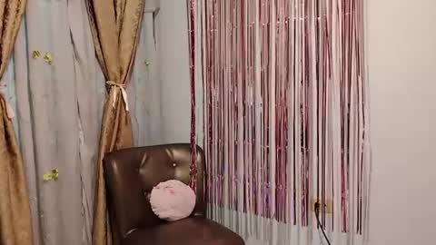 Sofi Bella online show from September 18, 3:54 pm